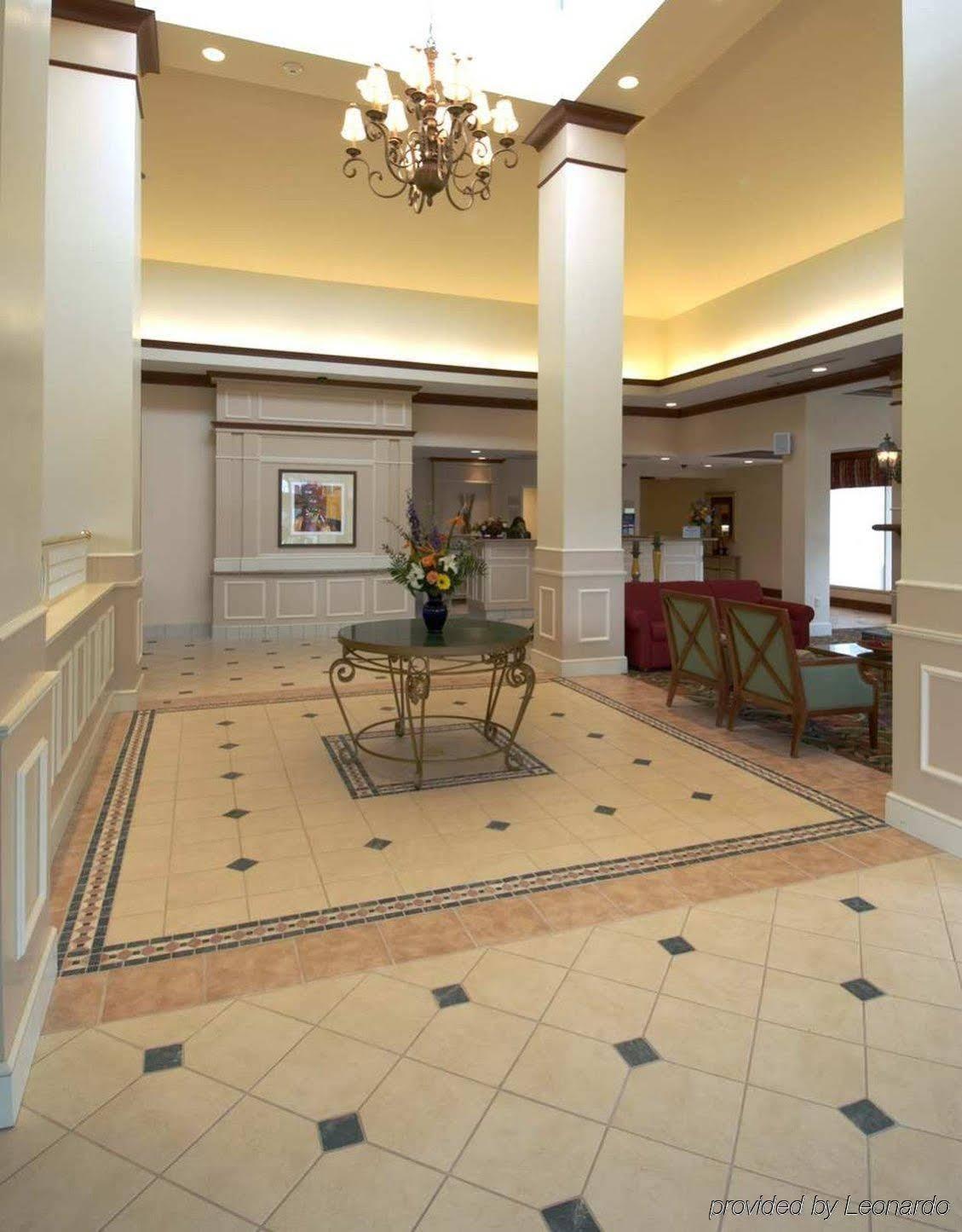 Hilton Garden Inn Columbus-University Area Экстерьер фото