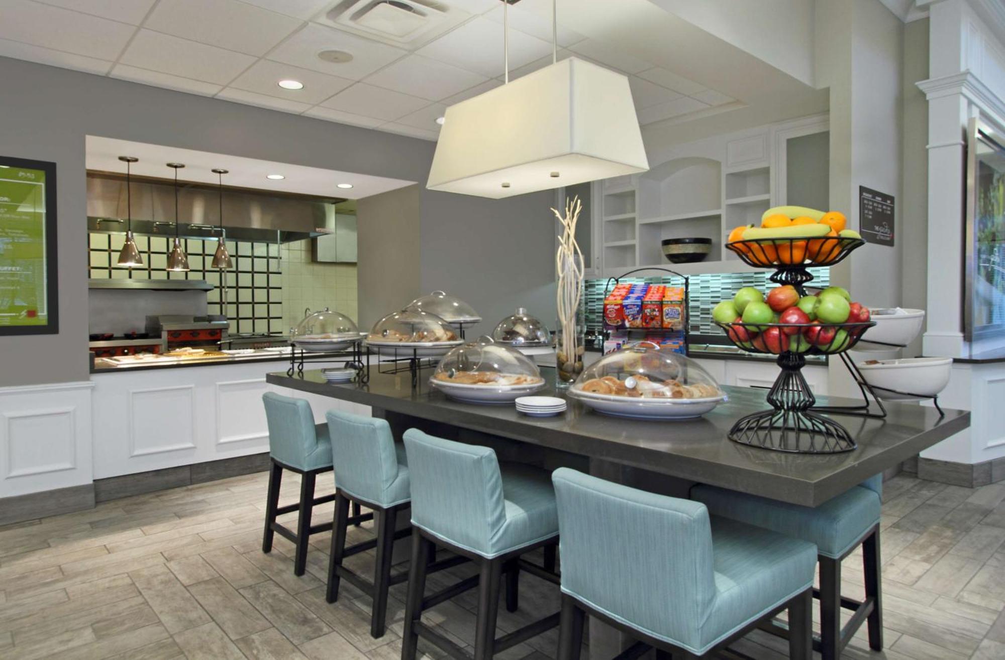 Hilton Garden Inn Columbus-University Area Экстерьер фото