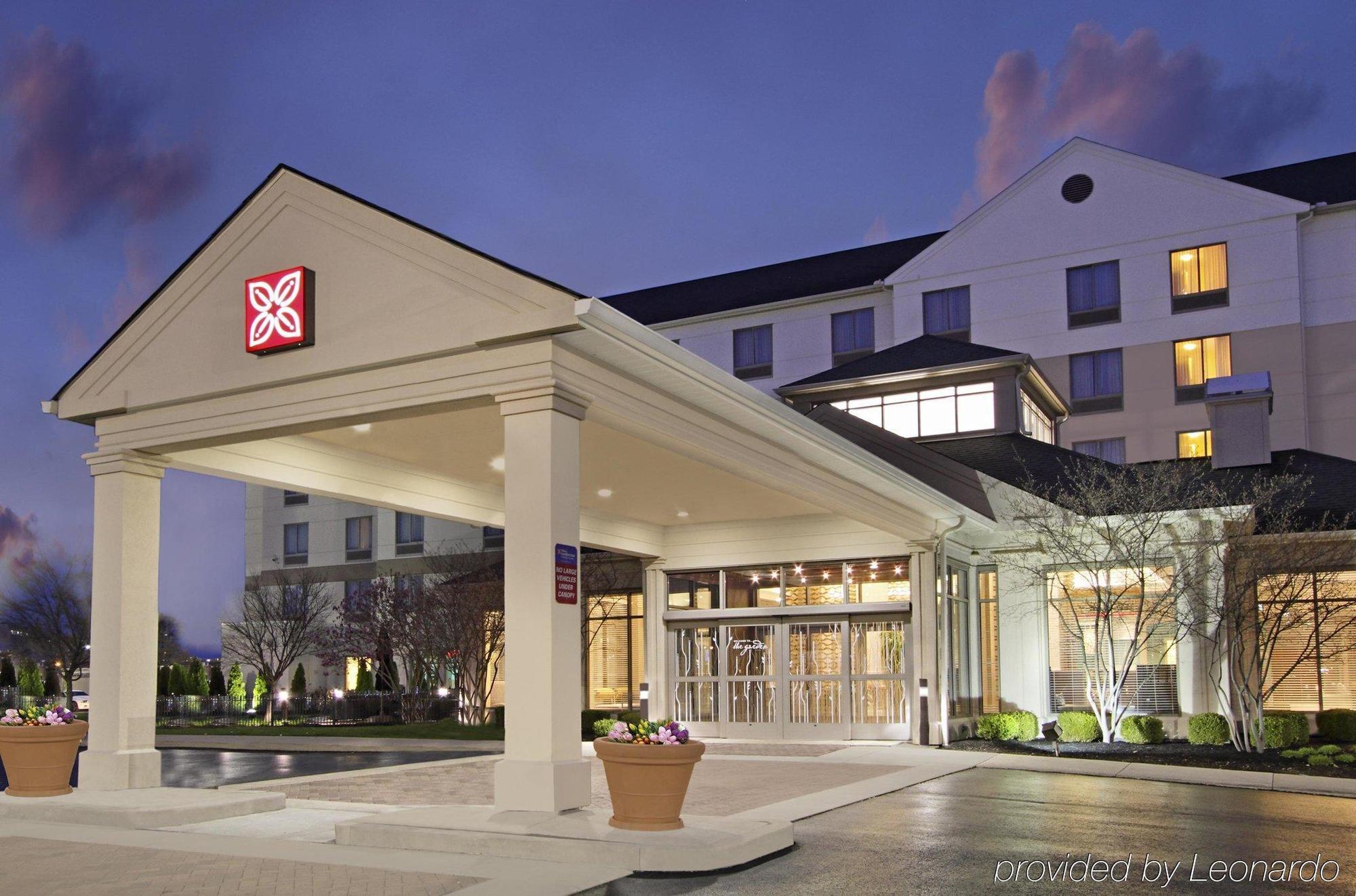 Hilton Garden Inn Columbus-University Area Экстерьер фото