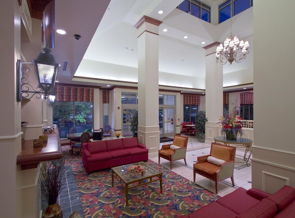 Hilton Garden Inn Columbus-University Area Интерьер фото